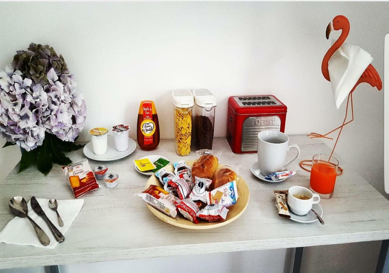 Dimora Flegrea Room & Breakfast Pozzuoli Eksteriør billede